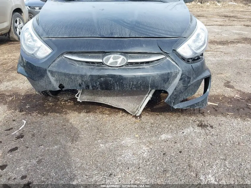 2015 HYUNDAI ACCENT GS