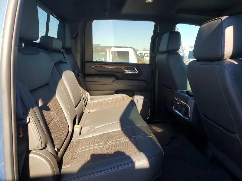 2024 CHEVROLET SILVERADO K2500 HIGH COUNTRY  