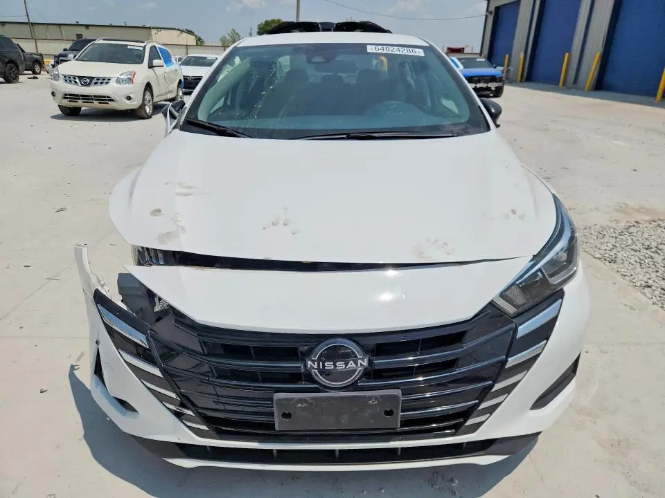 2024 NISSAN VERSA S  
