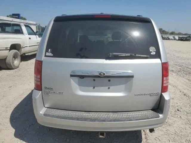 2010 CHRYSLER TOWN & COUNTRY TOURING  