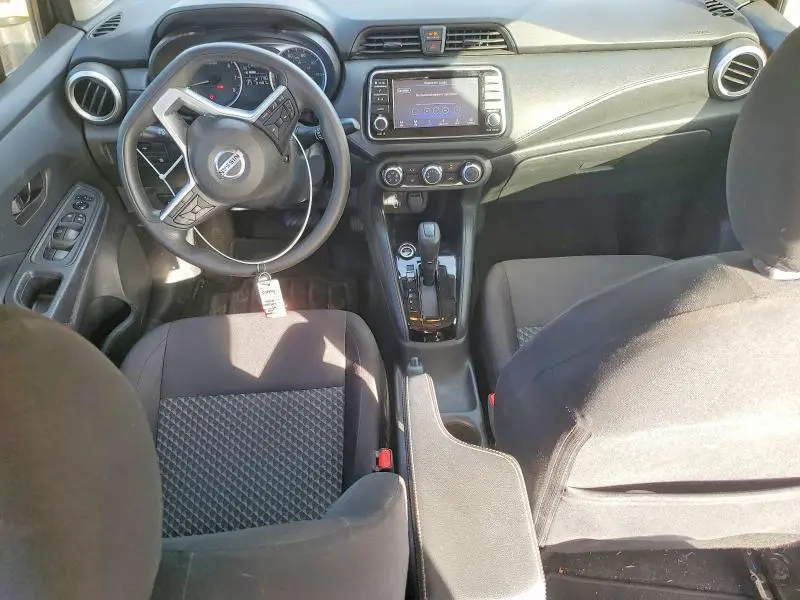 2021 NISSAN VERSA S  