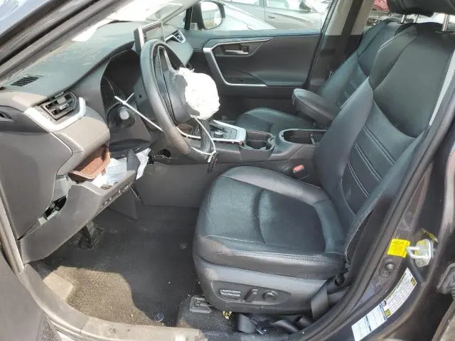 2020 TOYOTA RAV4 LIMITED  