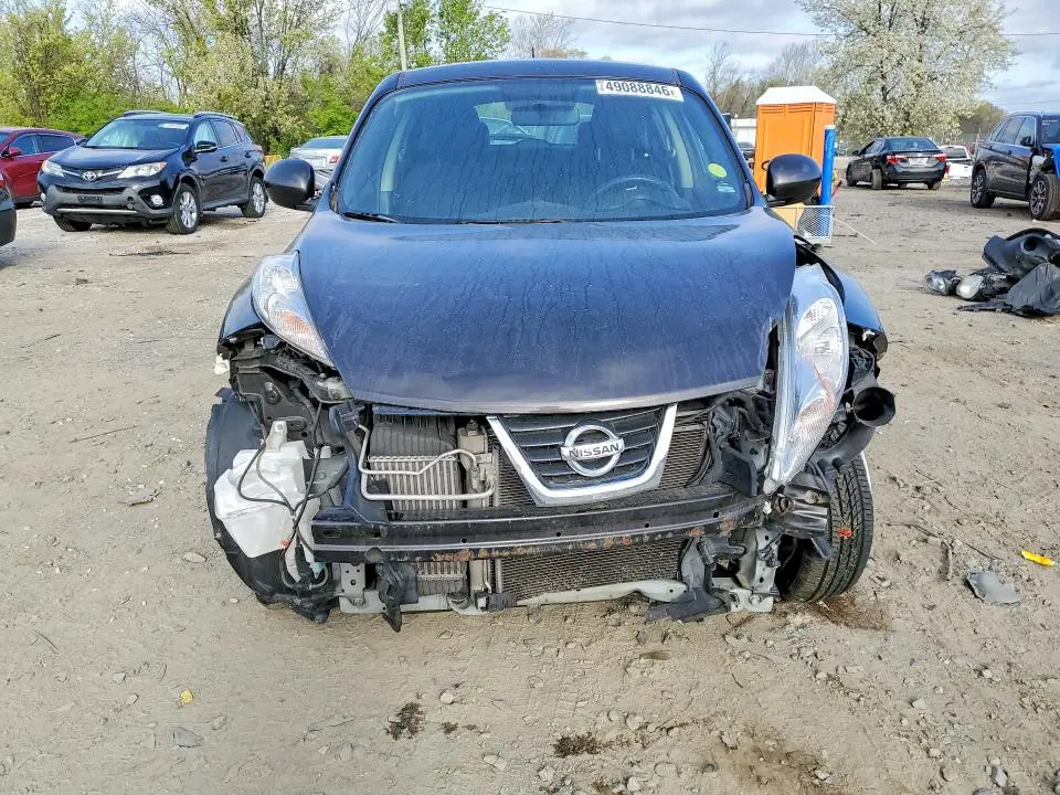 2013 NISSAN JUKE S  