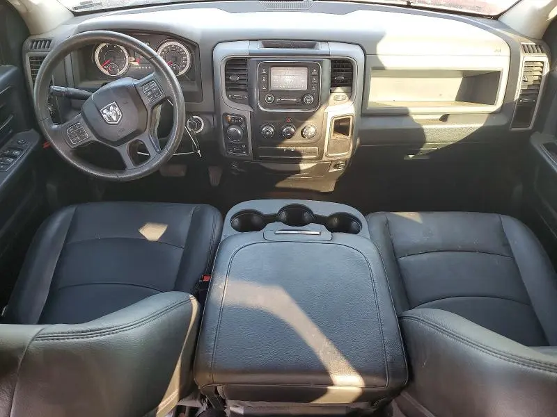 2016 RAM 1500 ST  