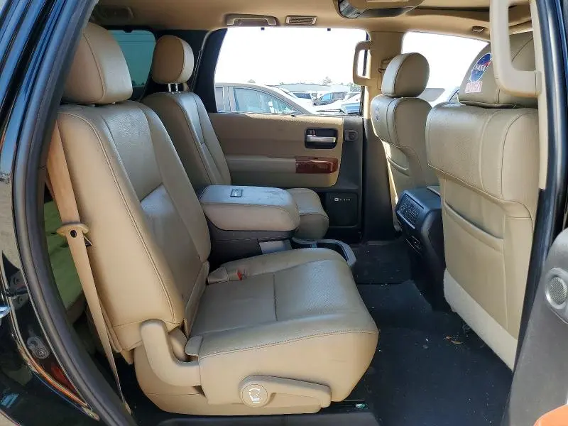 2021 TOYOTA SEQUOIA PLATINUM  