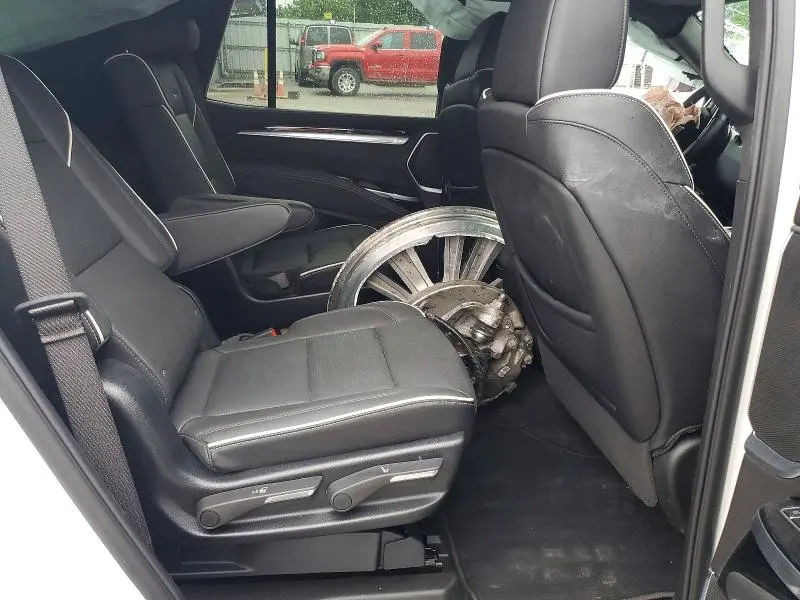 2025 CADILLAC ESCALADE SPORT  