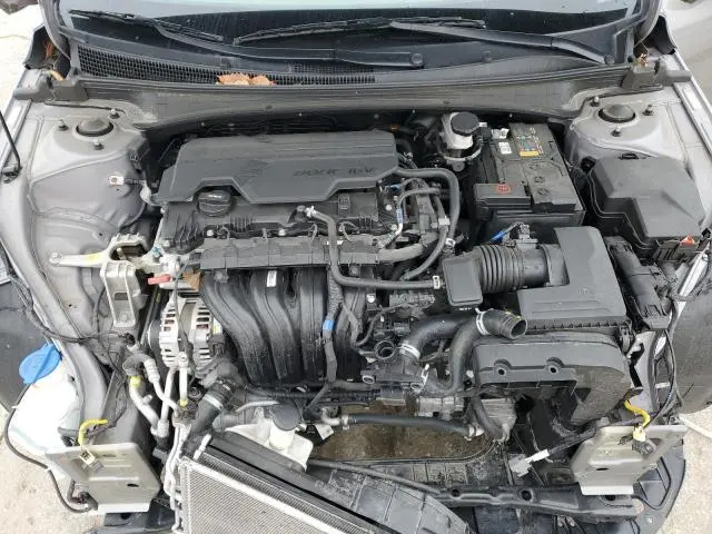 2023 HYUNDAI ELANTRA SE