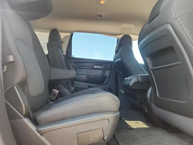 2015 CHEVROLET TRAVERSE LT  