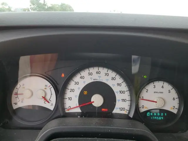 2011 DODGE DAKOTA ST  