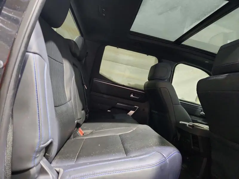 2024 TOYOTA TUNDRA   