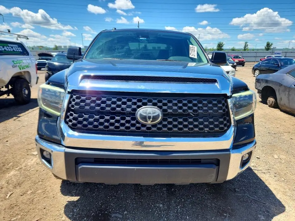 2019 TOYOTA TUNDRA SR5  