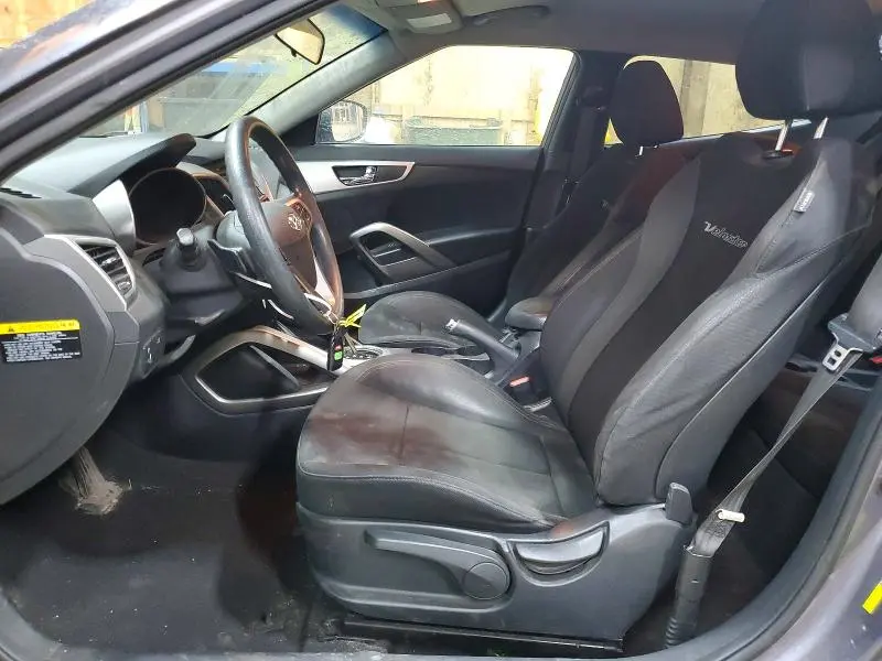 2016 HYUNDAI VELOSTER BASE  