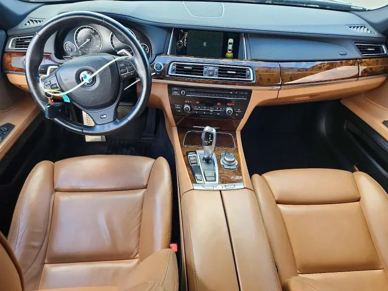 2013 BMW 750 I  