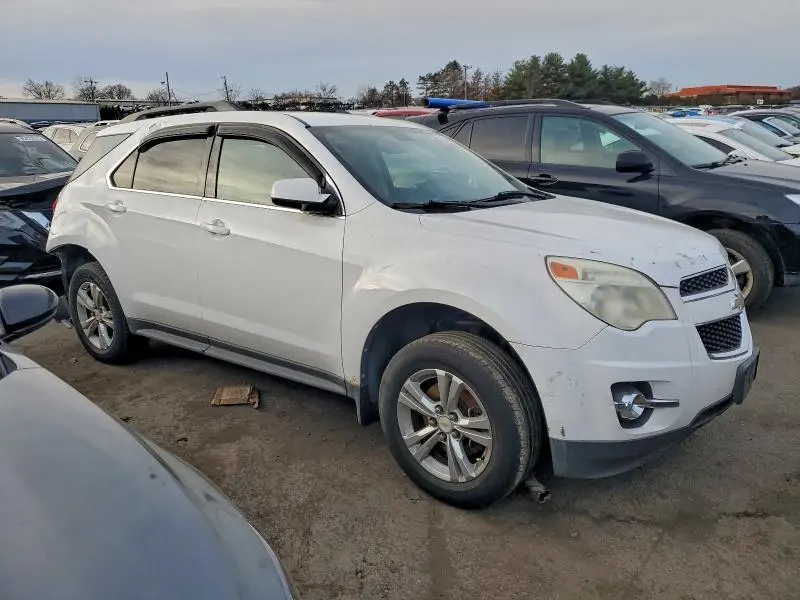 2010 CHEVROLET EQUINOX LT  