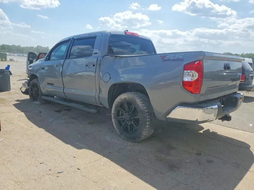 2020 TOYOTA TUNDRA CREWMAX SR5  