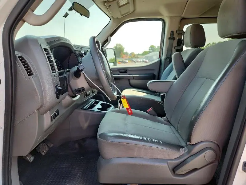 2012 NISSAN NV 3500 HD S  