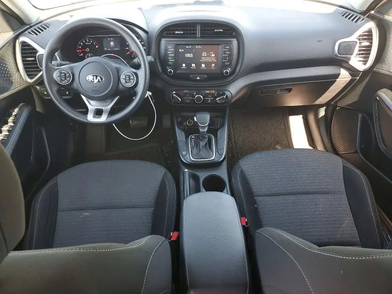 2020 KIA SOUL S  