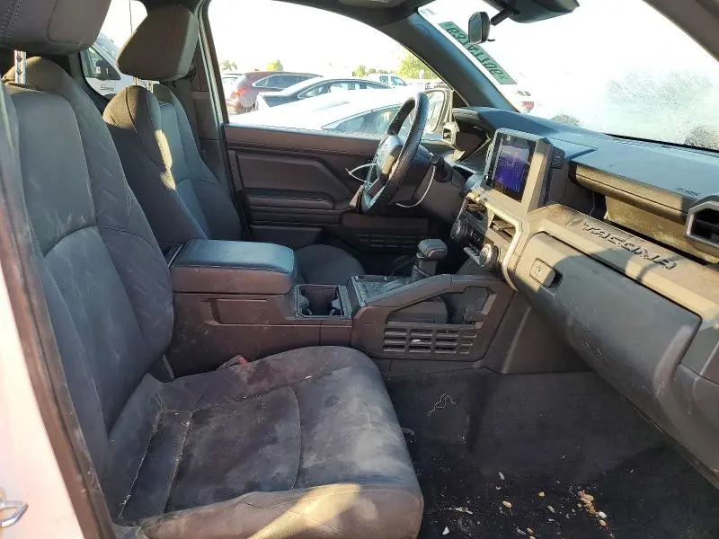 2025 TOYOTA TACOMA SR  