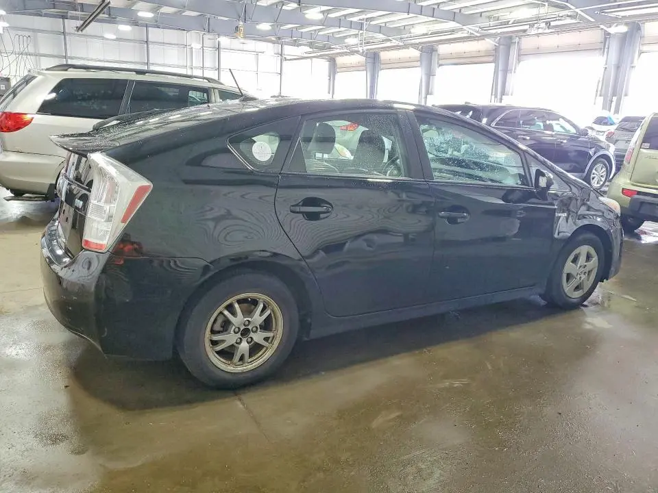 2010 TOYOTA PRIUS II  