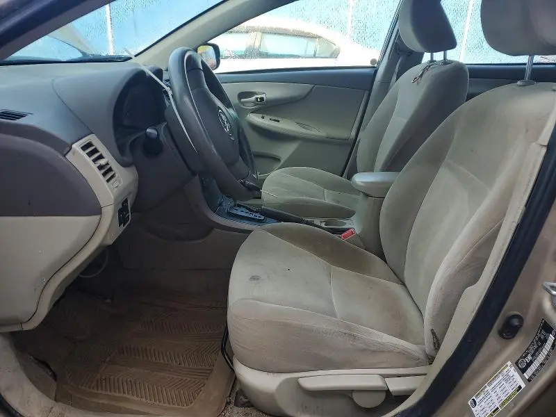 2010 TOYOTA COROLLA BASE  