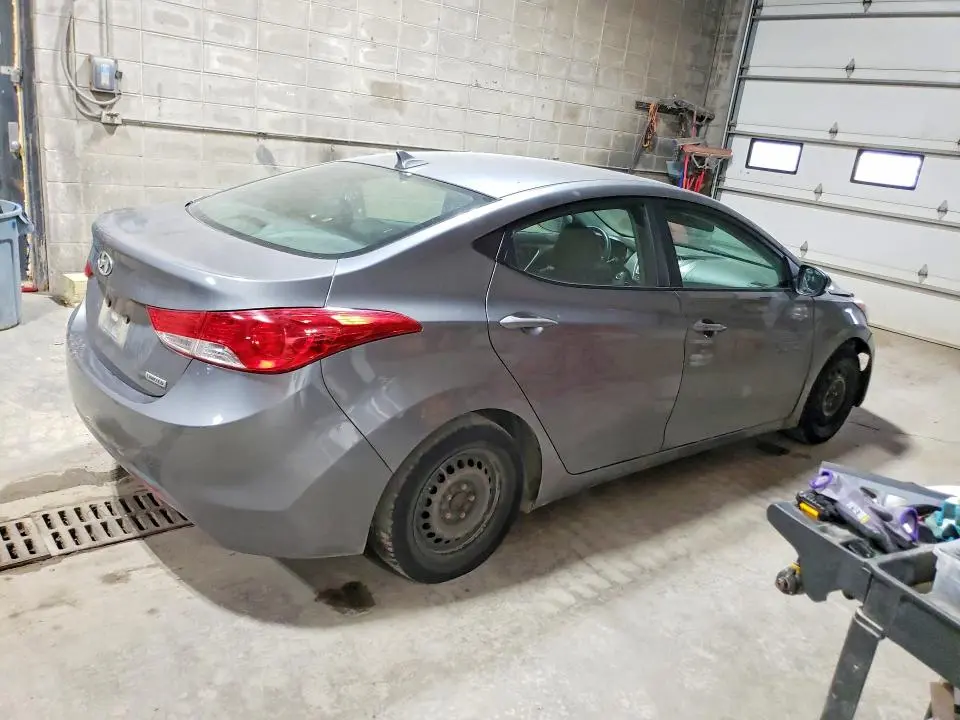 2012 HYUNDAI ELANTRA LIMITED  