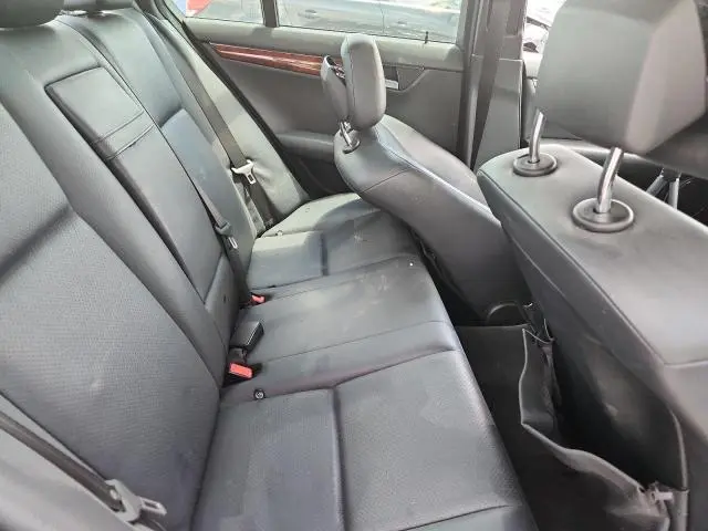 2010 MERCEDES-BENZ C 300  
