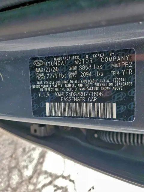 2024 HYUNDAI ELANTRA SEL  