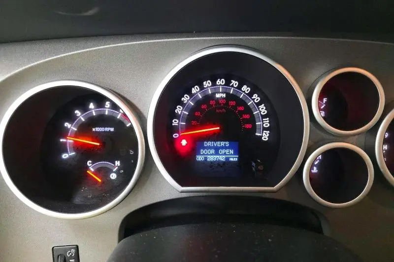 2013 TOYOTA TUNDRA PLATINUM  