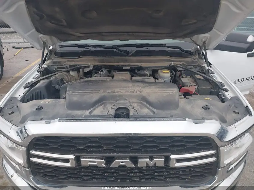 2022 RAM 2500 TRADESMAN  4X4 8' BOX