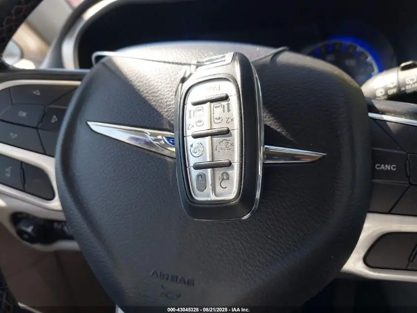 2019 CHRYSLER PACIFICA TOURING L