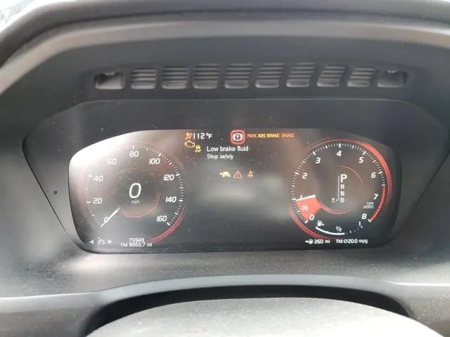 2016 VOLVO XC90 T6  
