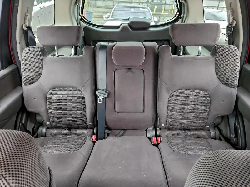 2010 NISSAN PATHFINDER S  