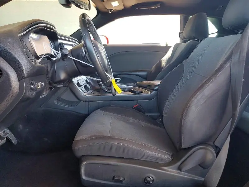 2015 DODGE CHALLENGER SXT  