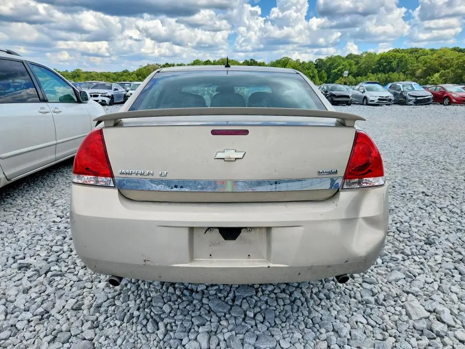 2011 CHEVROLET IMPALA LTZ  
