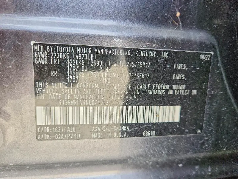 2022 TOYOTA RAV4 XLE  