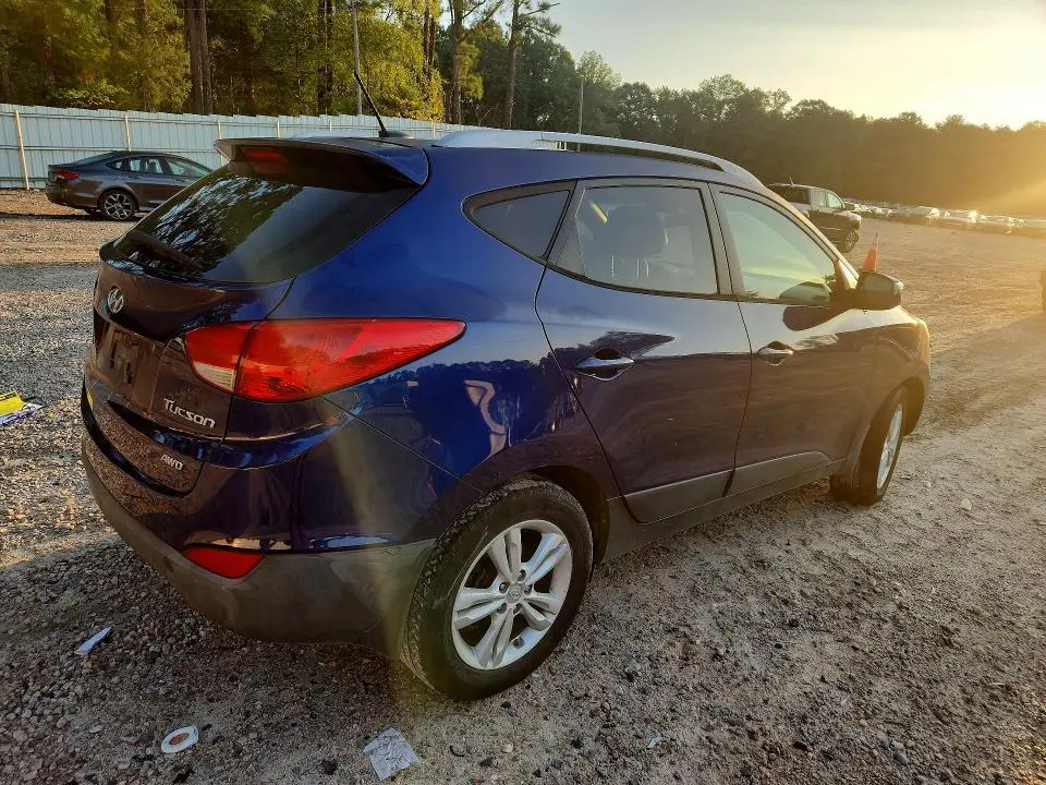 2013 HYUNDAI TUCSON GLS  
