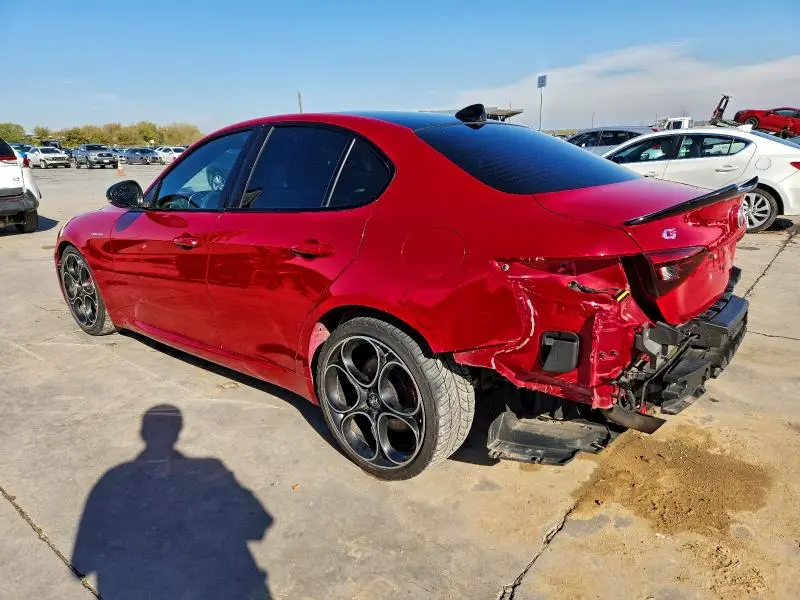 2022 ALFA ROMEO GIULIA SUPER  