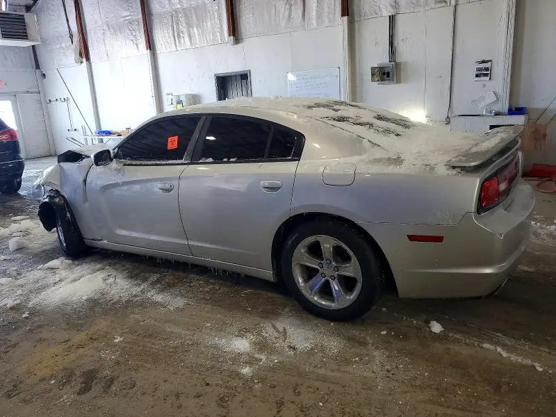 2012 DODGE CHARGER SE  