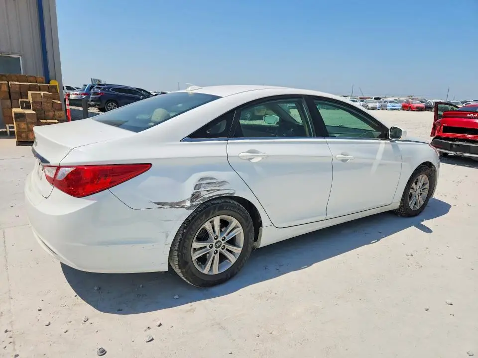 2013 HYUNDAI SONATA   