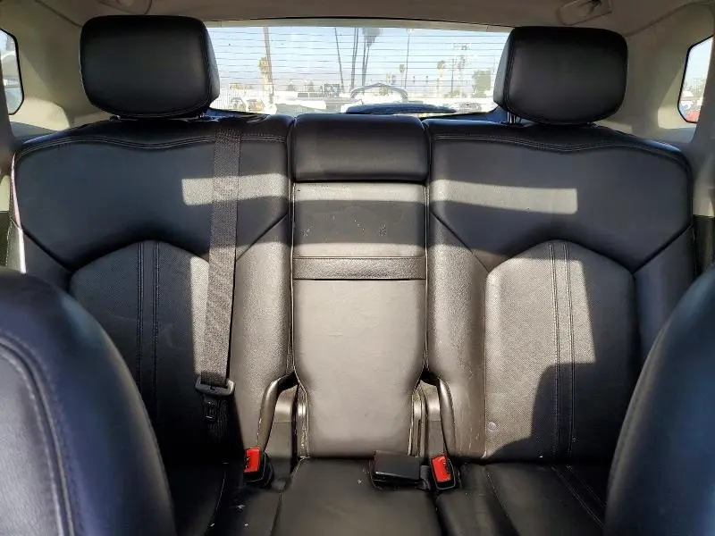2011 CADILLAC SRX PERFORMANCE COLLECTION  