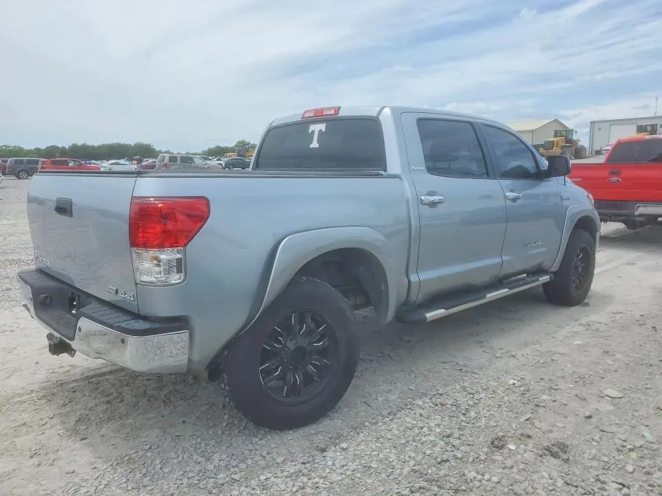 2010 TOYOTA TUNDRA CREWMAX LIMITED  