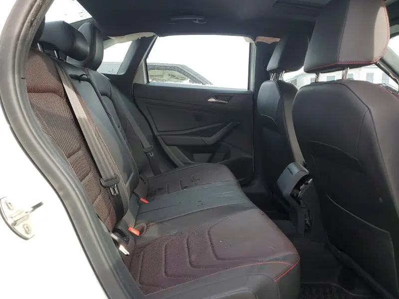 2024 VOLKSWAGEN JETTA GLI AUTOBAHN  