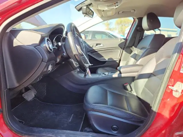 2015 MERCEDES-BENZ GLA 250  