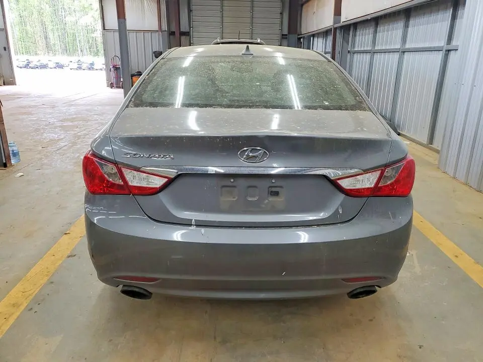 2013 HYUNDAI SONATA SE  