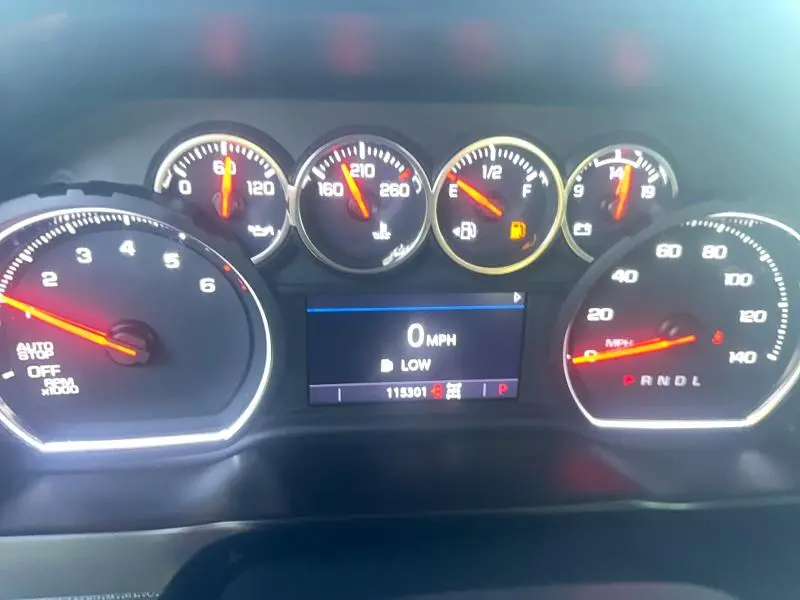 2020 CHEVROLET SILVERADO K1500 RST  
