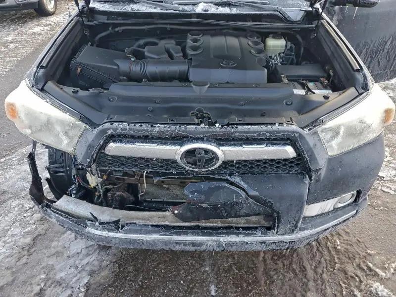 2010 TOYOTA 4RUNNER SR5  