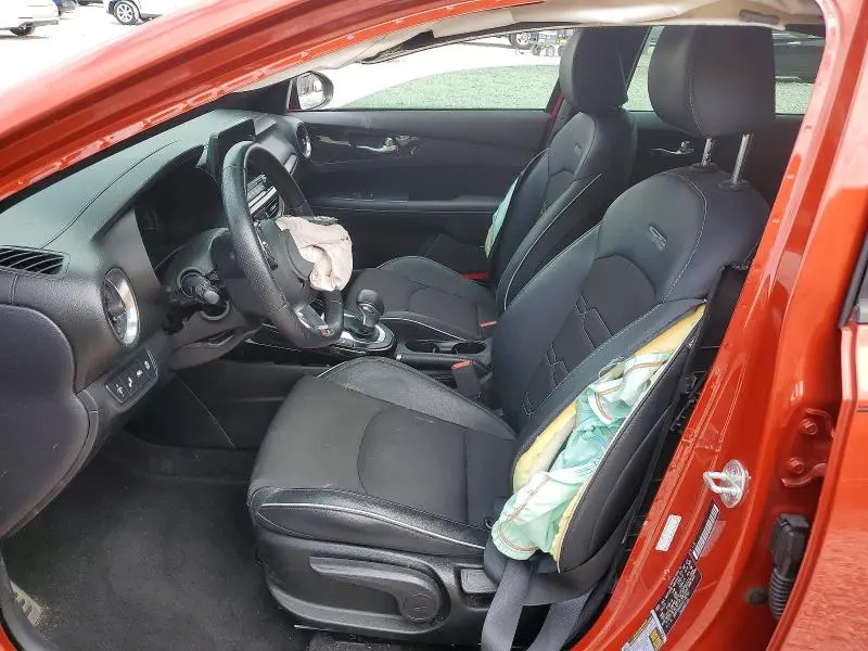 2020 KIA FORTE GT LINE  