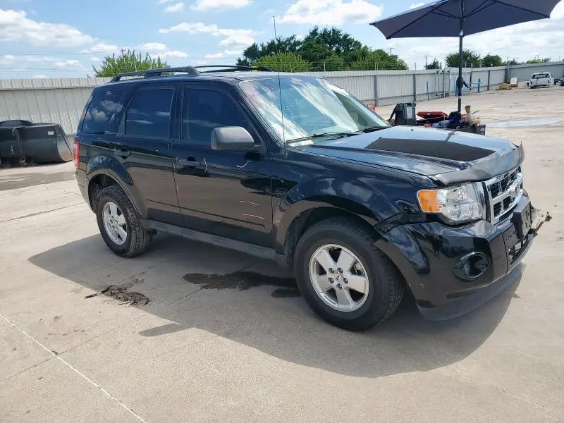 2012 FORD ESCAPE XLS  