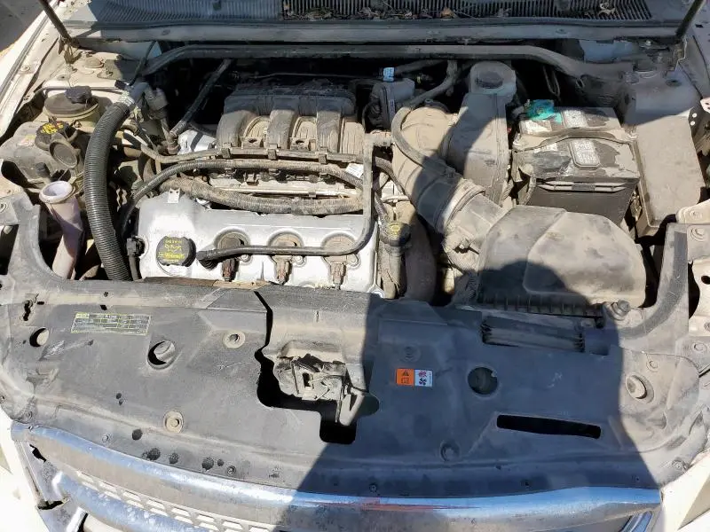 2010 FORD TAURUS SEL  