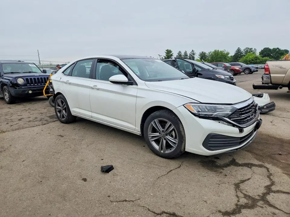 2022 VOLKSWAGEN JETTA SE  